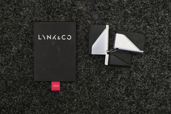 Lynk & Co 01 1.5 Plug-in Hybrid 360° Camera, Panoramadak, Apple Carplay, ACC, Keyless, LED, 20''