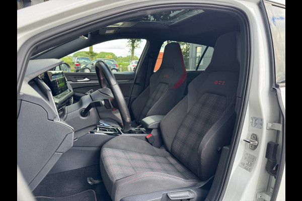 Volkswagen Golf 2.0 TSI GTI
