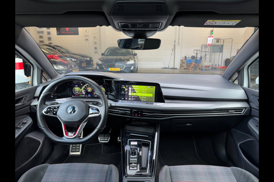 Volkswagen Golf 2.0 TSI GTI