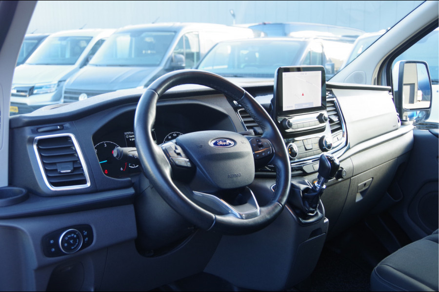 Ford Transit Custom 300 2.0 TDCI L2 3-ZITS, 170PK, 2800KG TREKHAAK, STOELVERWARMING, CAMERA, NAVI, CRUISE, AIRCO, PARKEERSENSOREN, 17''