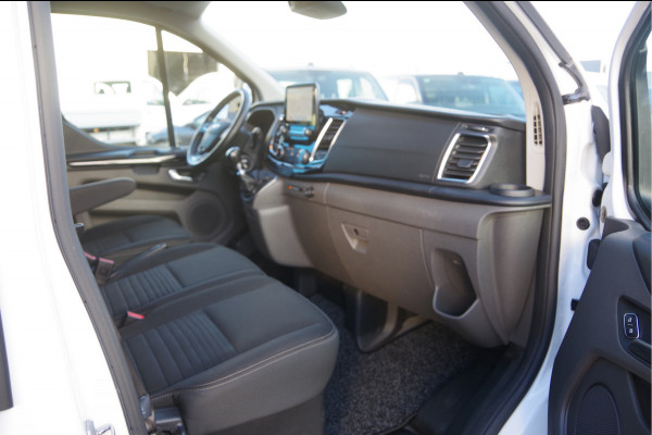 Ford Transit Custom 300 2.0 TDCI L2 3-ZITS, 170PK, 2800KG TREKHAAK, STOELVERWARMING, CAMERA, NAVI, CRUISE, AIRCO, PARKEERSENSOREN, 17''