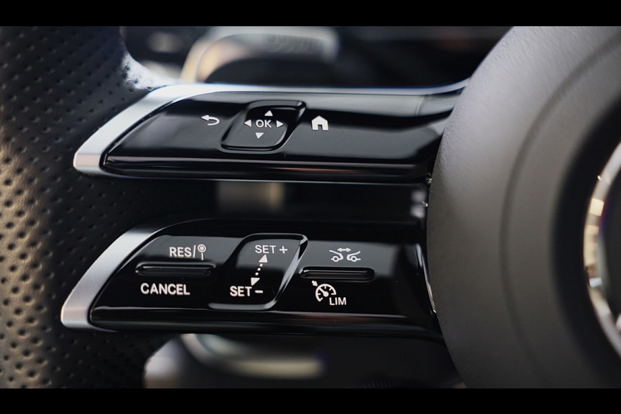 Mercedes-Benz E-Klasse Estate AMG 53 4MATIC+ / Hyperscreen / Head Up / Performance Sitze / Burmester4D / 360 Camera / 4W Sturing