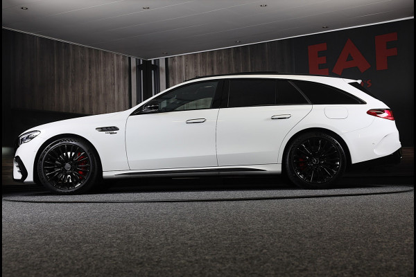 Mercedes-Benz E-Klasse Estate AMG 53 4MATIC+ / Hyperscreen / Head Up / Performance Sitze / Burmester4D / 360 Camera / 4W Sturing