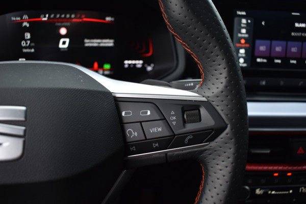 Seat Ibiza TSI 116PK DSG FR-SPORT CAMERA/CARPLAY/STOELVERWARMING