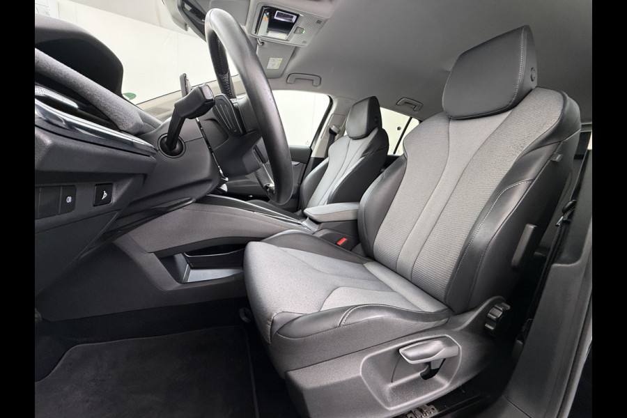 Škoda ENYAQ iV 180PK SOH 91% 3-Zone Ecc Camera Navi Ecc Stoel+Stuurverwarming Android Auto Apple Carplay 60 P-Assist Cruise Control Privacy Glas Lmv 20" Isofix Lane Assist Keyless advanced 1e Eigenaar Origineel Nederlandse Auto