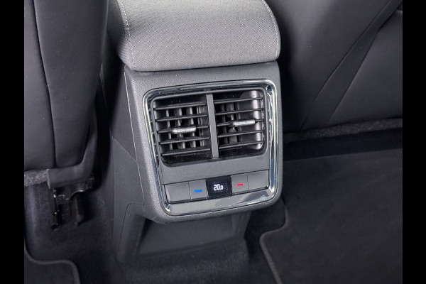 Škoda ENYAQ iV 180PK SOH 91% 3-Zone Ecc Camera Navi Ecc Stoel+Stuurverwarming Android Auto Apple Carplay 60 P-Assist Cruise Control Privacy Glas Lmv 20" Isofix Lane Assist Keyless advanced 1e Eigenaar Origineel Nederlandse Auto