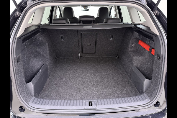 Škoda ENYAQ iV 180PK SOH 91% 3-Zone Ecc Camera Navi Ecc Stoel+Stuurverwarming Android Auto Apple Carplay 60 P-Assist Cruise Control Privacy Glas Lmv 20" Isofix Lane Assist Keyless advanced 1e Eigenaar Origineel Nederlandse Auto