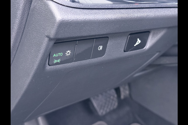 Škoda ENYAQ iV 180PK SOH 91% 3-Zone Ecc Camera Navi Ecc Stoel+Stuurverwarming Android Auto Apple Carplay 60 P-Assist Cruise Control Privacy Glas Lmv 20" Isofix Lane Assist Keyless advanced 1e Eigenaar Origineel Nederlandse Auto
