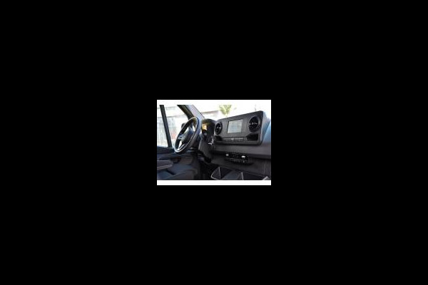 Mercedes-Benz Sprinter 317 1.9 CDI L2H2 PB Edition Camera, Cruise, Carplay, Multimedia, Automaat, Geveerde stoel, 190pk, Trekhaak, Uniek!