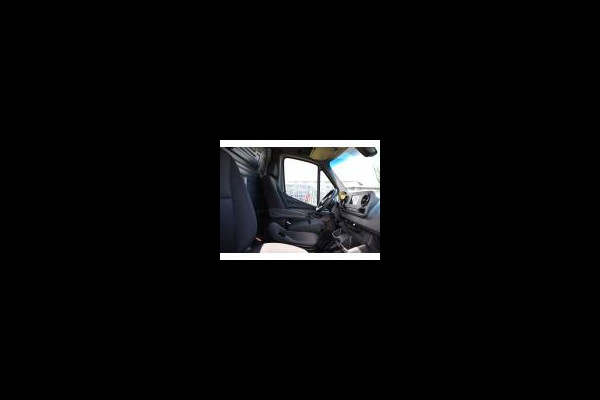 Mercedes-Benz Sprinter 317 1.9 CDI L2H2 PB Edition Camera, Cruise, Carplay, Multimedia, Automaat, Geveerde stoel, 190pk, Trekhaak, Uniek!