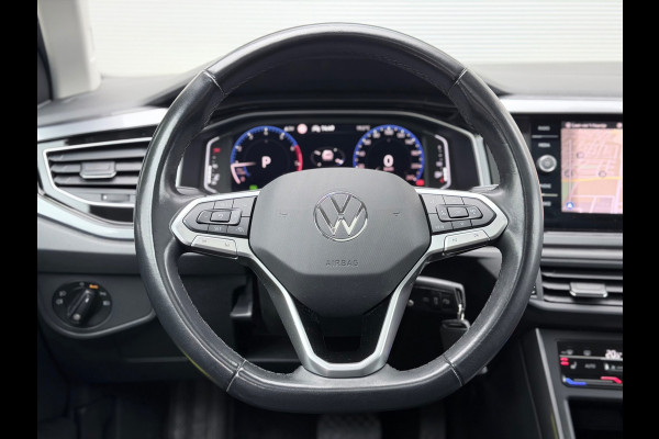 Volkswagen Taigo 1.5 TSI Style Pano/Camera/AppleCar