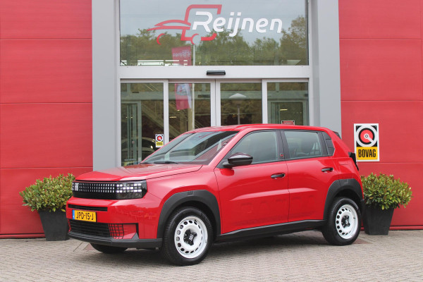 Fiat Grande Panda RED 113PK 11 kW 44 kWh | 3-FASE | APPLE CARPLAY/ANDROID AUTO | CRUISE CONTROL | AIRCO | PARKEERSENSOREN ACHTER | LED KOPLAMPEN | SPORTIEVE VELGEN 16" | DAB+ RADIO | DIGITAAL DASHBOARD | ELEKTRISCHE RAMEN VOOR / ACHTER |