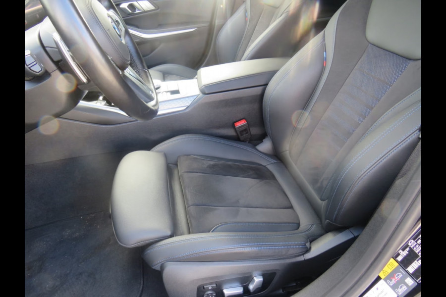 BMW 3 Serie Touring 330e M-SPORT (LCI) ** LED, PANO, TREKH, H&K SOUND, HuD, 19-inch LMV ** UNFALLFREI - Vol. BMW Onderh. ** * INFORMEER OOK NAAR ONZE AANTREKKELIJKE FINANCIAL-LEASE TARIEVEN **