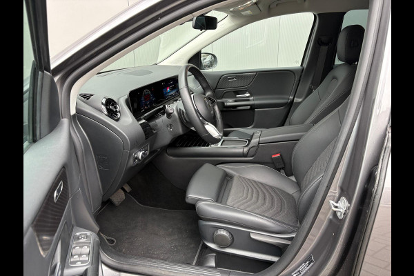 Mercedes-Benz B-Klasse 180 Automaat Mild-Hybrid Business Navigatie/Camera/Stoel-stuurverwarming