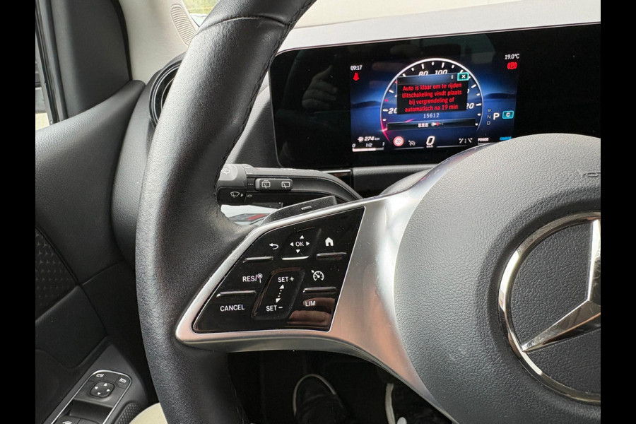 Mercedes-Benz B-Klasse 180 Automaat Mild-Hybrid Business Navigatie/Camera/Stoel-stuurverwarming