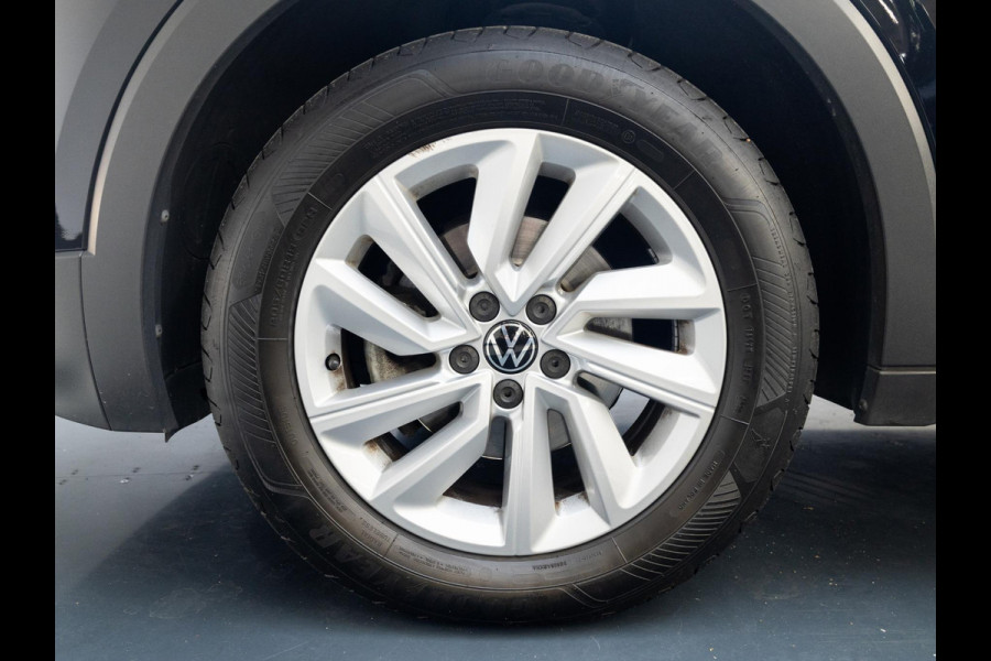 Volkswagen T-Cross 1.0 TSI Life 95pk 5bak| LM-velgen| park-sensors | extra getint glas