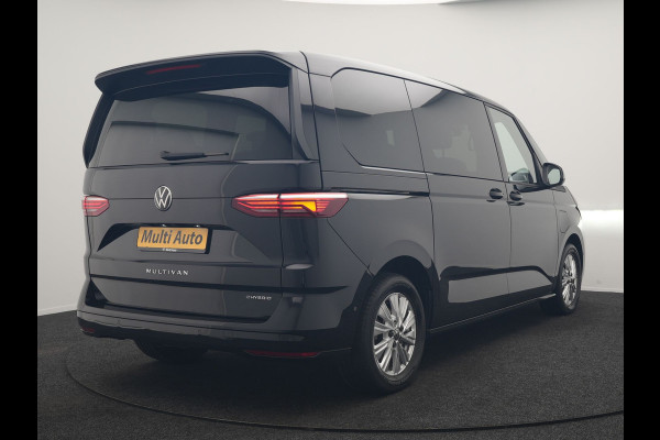 Volkswagen Multivan 1.4 eHybrid 7 Zits PHEV 218pk Dealer O.H | Trekhaak Af Fabriek | Panodak | IQ Light | Camera | Stoelverwarming | Apple Carplay | Navigatie | DAB | Cruise Control | 17"L.M | Plug In Hybrid |
