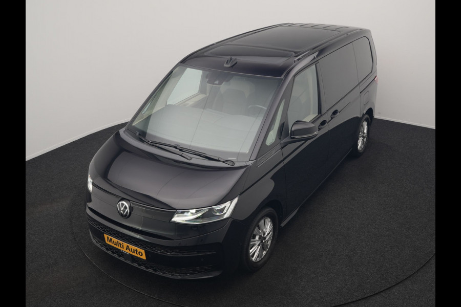 Volkswagen Multivan 1.4 eHybrid 7 Zits PHEV 218pk Dealer O.H | Trekhaak Af Fabriek | Panodak | IQ Light | Camera | Stoelverwarming | Apple Carplay | Navigatie | DAB | Cruise Control | 17"L.M | Plug In Hybrid |