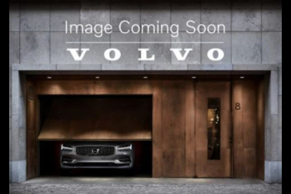 Volvo V60 Cross Country B4 212PK AWD Intro Edition | Diesel | Trekhaak | BLIS | HUD | H&K | 360 Camera | Pano |