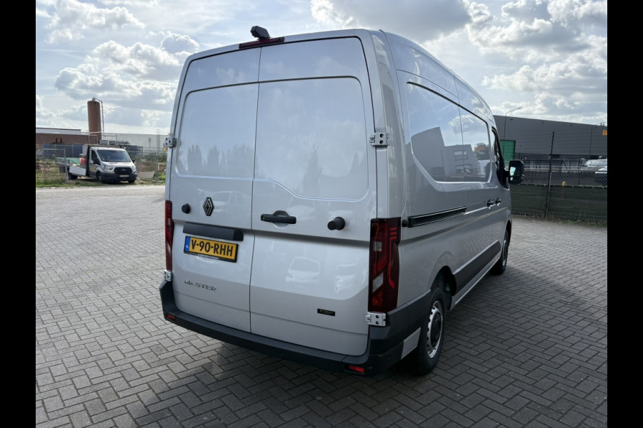 Renault Master E-Tech T35 L2H2 Advance long range 87kWh