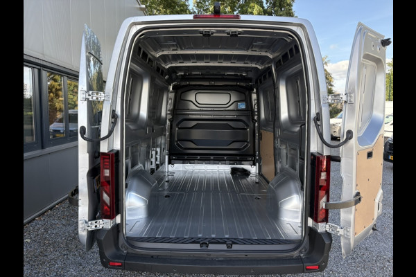 Renault Master E-Tech T35 L2H2 Advance long range 87kWh