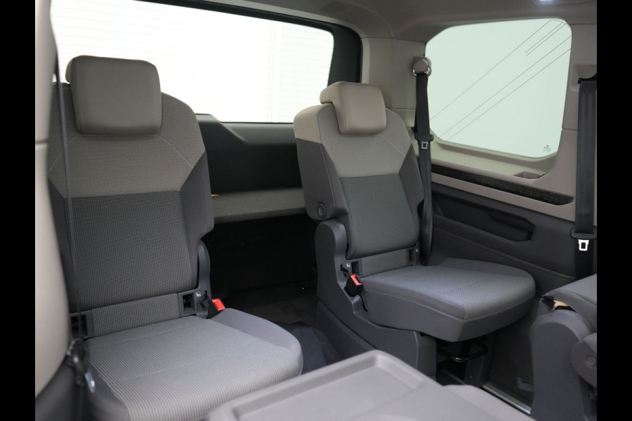 Volkswagen Multivan 1.4 eHybrid Energetic 6 Zits PHEV 218pk Dealer O.H | SOH 96,1% | Trekhaak Af Fabriek | Panodak | IQ Light | Camera | Stoelverwarming | Keyless | Sfeerverlichting | Navigatie | DAB | Cruise Control | Plug In Hybrid |