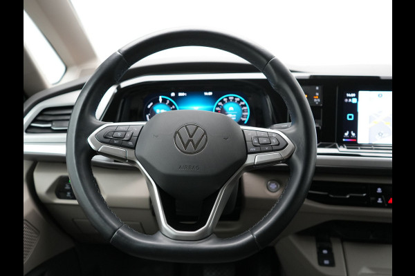 Volkswagen Multivan 1.4 eHybrid Bulli 7 Zits PHEV 218pk Dealer O.H | Trekhaak Af Fabriek | Adaptive Cruise | Camera | Sportstoelen & Stuur Verwarmd | Apple Carplay | BLIS | Navigatie | Virtual | DAB | 17"L.M | Plug In Hybrid |