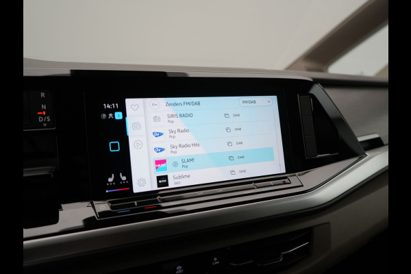 Volkswagen Multivan 1.4 eHybrid Bulli 7 Zits PHEV 218pk Dealer O.H | Trekhaak Af Fabriek | Adaptive Cruise | Camera | Sportstoelen & Stuur Verwarmd | Apple Carplay | BLIS | Navigatie | Virtual | DAB | 17"L.M | Plug In Hybrid |