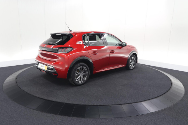 Peugeot e-208 EV Allure Pack 50 kWh | SOH 92% | Camera | Navigatie | Parkeersensoren | Keyless