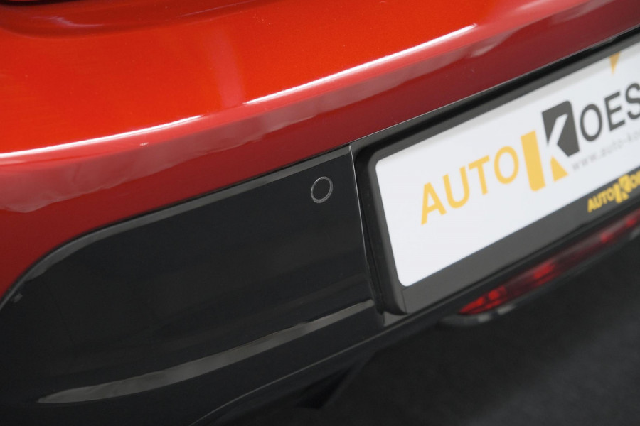 Peugeot e-208 EV Allure Pack 50 kWh | SOH 92% | Camera | Navigatie | Parkeersensoren | Keyless