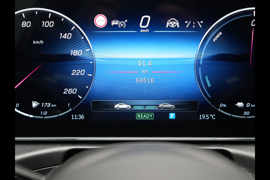 Mercedes-Benz C-Klasse Estate 300 e AMG Line PHEV 313pk Dealer O.H | Trekhaak Af Fabriek | Adaptive Cruise | Camera | Digital Light | Alcantara Sportstoelen Memory & Verwarmd | Keyless | Sfeerverlichting | Apple Carplay | Blis | DAB | 18"L.M | Plug In Hybrid