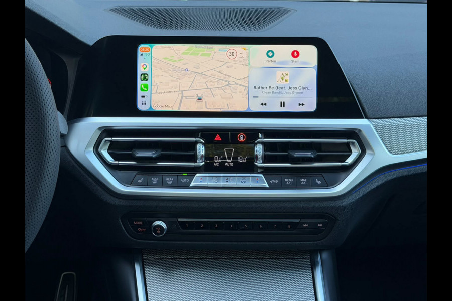 BMW 3-serie 320d xDrive*PANO*M-Pakket*Carplay*Sfeerverlichting*Adaptive cruise*Stoelverwarming*Sportstoelen*