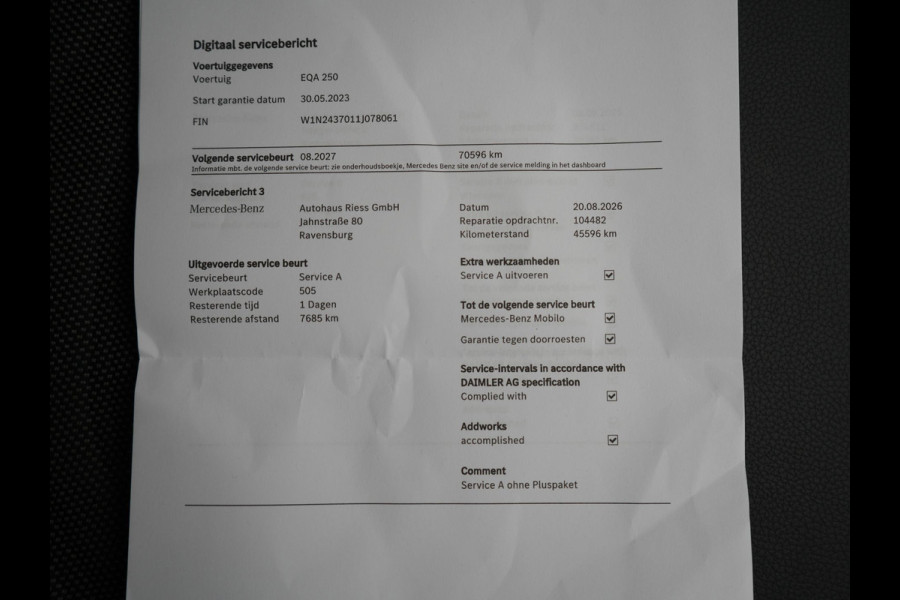 Mercedes-Benz EQA 250 Luxury Line 67 kWh 190pk Dealer O.H | Adaptive Cruise | Camera | Apple Carplay | Sportstoelen Verwarmd | Blis | Sfeerverlichting | DAB |  Navigatie | Virtual | 18"L.M