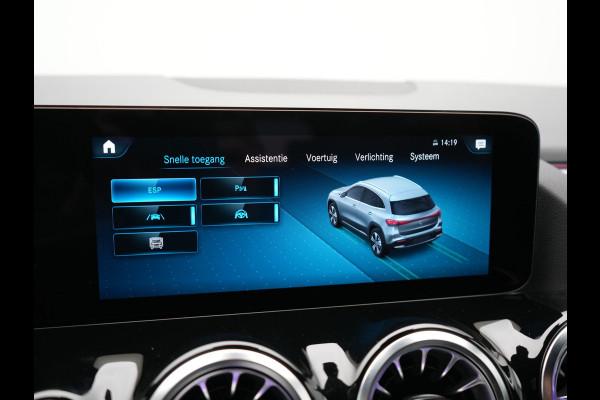 Mercedes-Benz EQA 250 Luxury Line 67 kWh 190pk Dealer O.H | Adaptive Cruise | Camera | Apple Carplay | Sportstoelen Verwarmd | Blis | Sfeerverlichting | DAB |  Navigatie | Virtual | 18"L.M