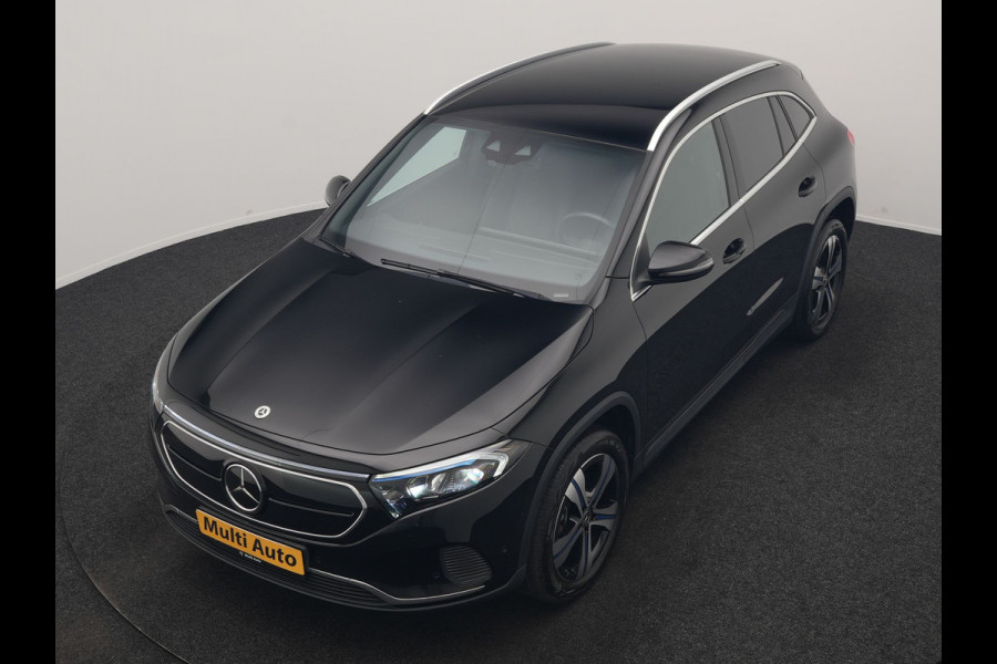 Mercedes-Benz EQA 250 Luxury Line 67 kWh 190pk Dealer O.H | Adaptive Cruise | Camera | Apple Carplay | Sportstoelen Verwarmd | Blis | Sfeerverlichting | DAB |  Navigatie | Virtual | 18"L.M