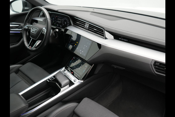 Audi e-tron Sportback 55 quattro S Line 95 kWh SOH 93,3% 408pk Dealer O.H | Trekhaak Afn. | Adaptive Cruise | Camera | Bang & Olufsen | Alcantara Sportstoelen Memory & Verwarmd | Keyless | Apple Carplay | BLIS | Navigatie | Virtual | DAB | 21"L.M |