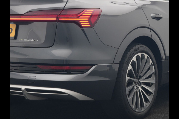 Audi e-tron Sportback 55 quattro S Line 95 kWh SOH 93,3% 408pk Dealer O.H | Trekhaak Afn. | Adaptive Cruise | Camera | Bang & Olufsen | Alcantara Sportstoelen Memory & Verwarmd | Keyless | Apple Carplay | BLIS | Navigatie | Virtual | DAB | 21"L.M |