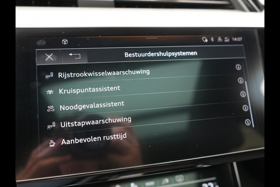 Audi e-tron Sportback 55 quattro S Line 95 kWh SOH 93,3% 408pk Dealer O.H | Trekhaak Afn. | Adaptive Cruise | Camera | Bang & Olufsen | Alcantara Sportstoelen Memory & Verwarmd | Keyless | Apple Carplay | BLIS | Navigatie | Virtual | DAB | 21"L.M |