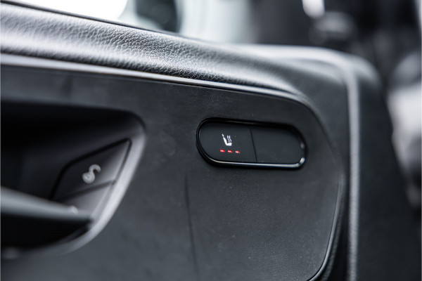 Mercedes-Benz Sprinter 317 1.9 CDI L2H2 | AMG | LED | CarPlay | Camera | Navigatie | Stoelverwarming | Cruise control | Dealer onderhouden | Lederen bekleding | Nieuwe APK | L2H2