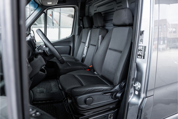 Mercedes-Benz Sprinter 317 1.9 CDI L2H2 | AMG | LED | CarPlay | Camera | Navigatie | Stoelverwarming | Cruise control | Dealer onderhouden | Lederen bekleding | Nieuwe APK | L2H2