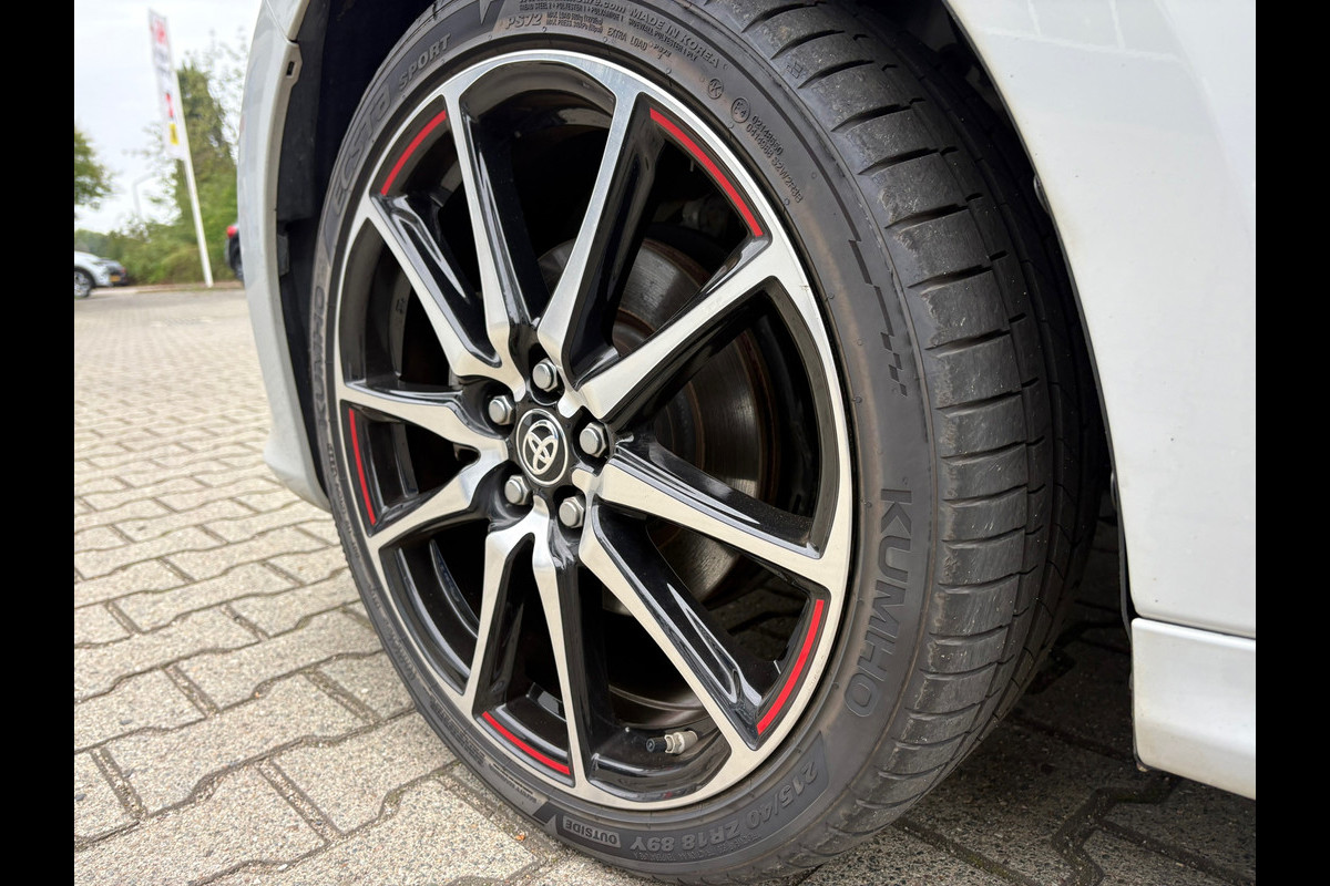 Toyota Yaris 1.5 Hybrid GR Sport Automaat (BOVAG/RIJKLAARPRIJS)