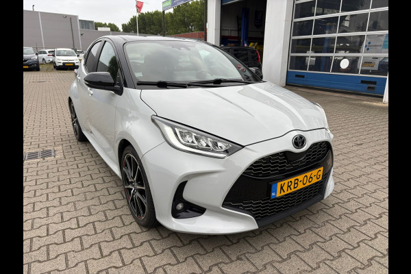 Toyota Yaris 1.5 Hybrid GR Sport Automaat (BOVAG/RIJKLAARPRIJS)