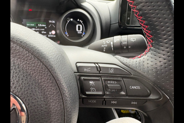 Toyota Yaris 1.5 Hybrid GR Sport Automaat (BOVAG/RIJKLAARPRIJS)