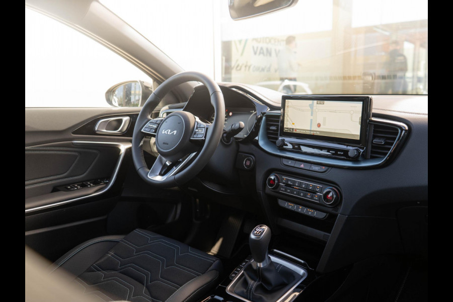 Kia Ceed Sportswagon 1.0 T-GDi MHEV Design Edition | Dode Hoek | Stoel & stuur-verwarming | JBL | PDC voor & achter