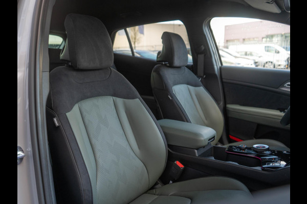 Kia Sportage 1.6 T-GDi Plug-in Hybrid AWD Dark Edition | VOORRAAD VOORDEEL | SNEL LEVERBAAR | Navi. | Clima. | Adapt. Cruise. | Stoel&Stuur Verwarming