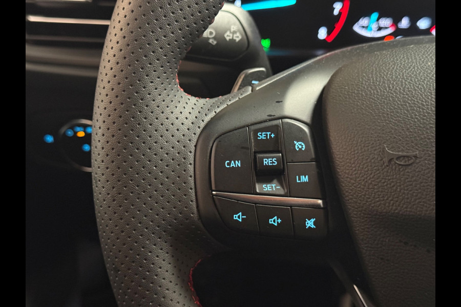 Ford FOCUS Wagon 1.0 EcoBoost Hybrid ST-Line | Led | Stoelverwarming | Carplay | Stuurverwarming | Parkeersensoren| Trekhaak