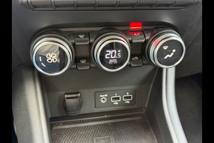 Renault Captur 1.0 TCe 100 Intens | Navigatie | Cruise | Clima | Keyless | Panoramadak | 17"..