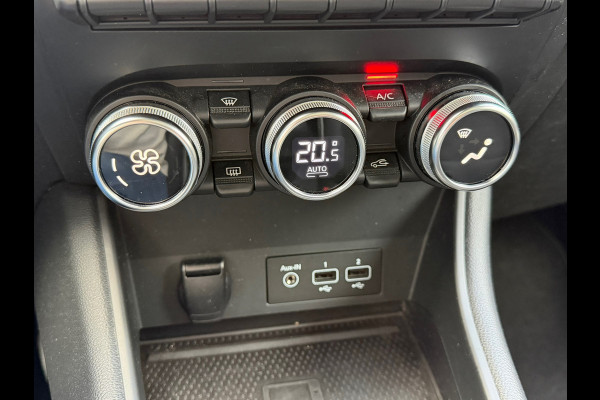 Renault Captur 1.0 TCe 100 Intens | Navigatie | Cruise | Clima | Keyless | Panoramadak | 17"..