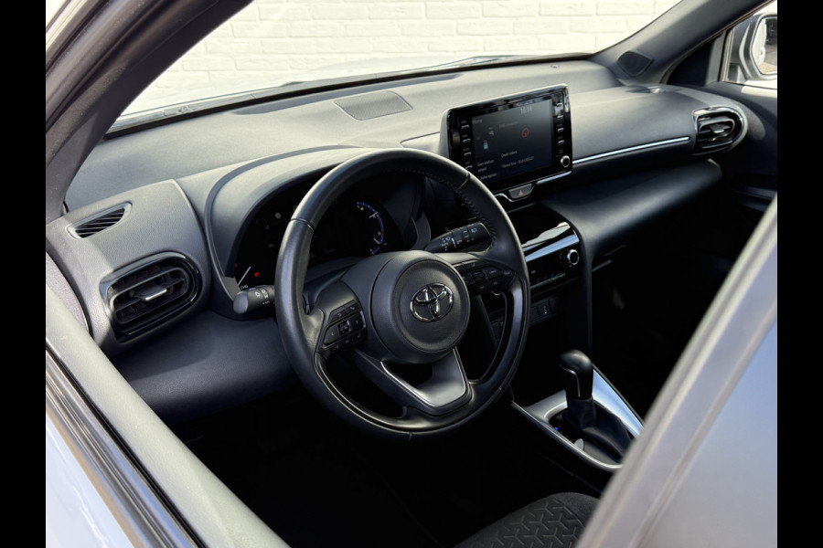 Toyota Yaris Cross 1.5 Hybrid Team D | CarPlay | ACC | Camera | Keyless