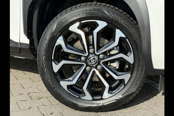 Toyota Yaris Cross 1.5 Hybrid Team D | CarPlay | ACC | Camera | Keyless